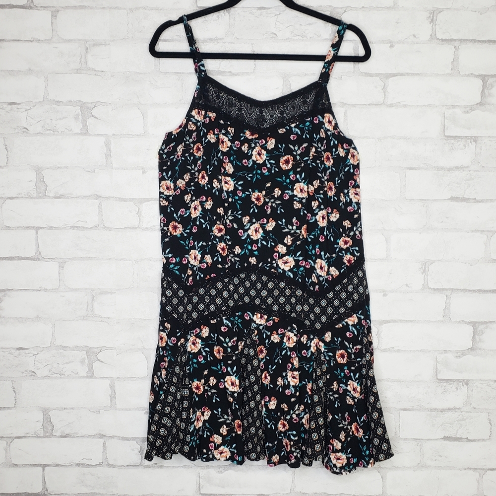Torrid Spaghetti Strap Floral Dress Size 00